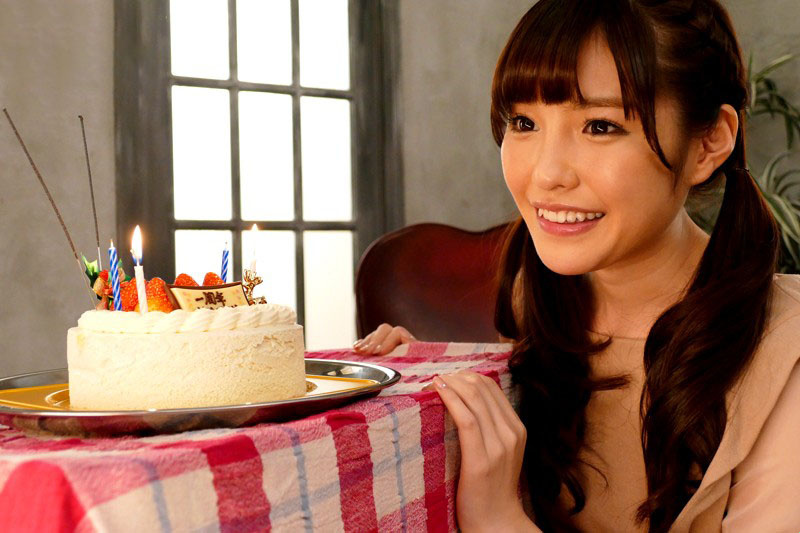 SNIS-877 あなたへの誕生日プレゼント